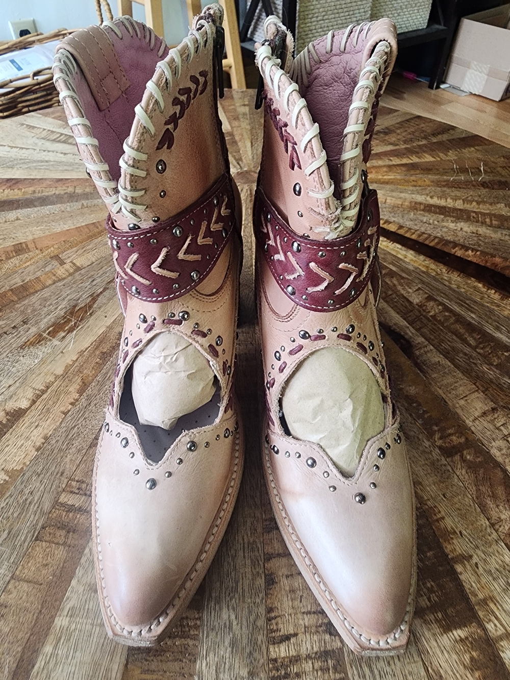 Freebird Jetson Blush Western Ankle Booties - Picture 2 of 8